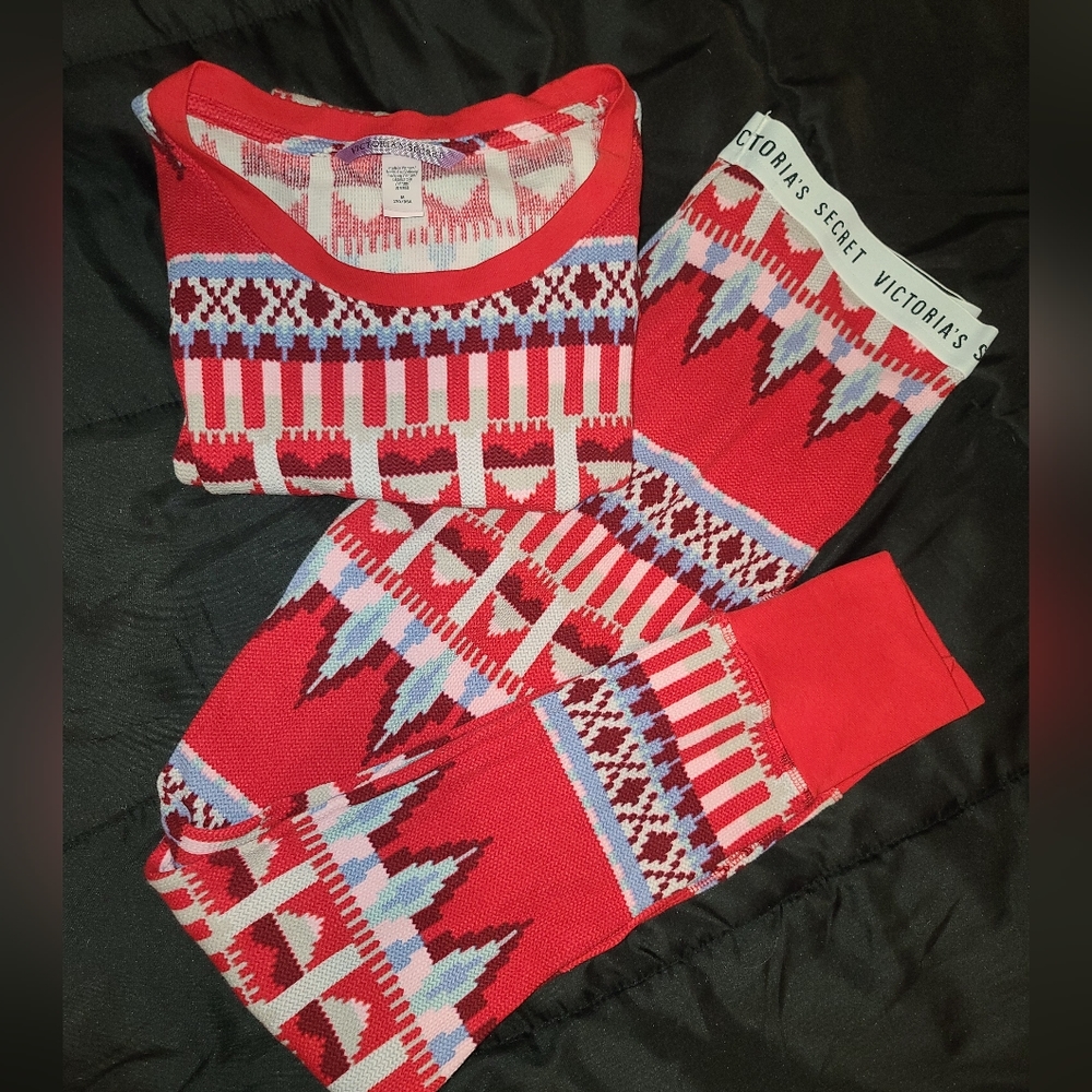 Victoria Secret Pajama Set (Size M)